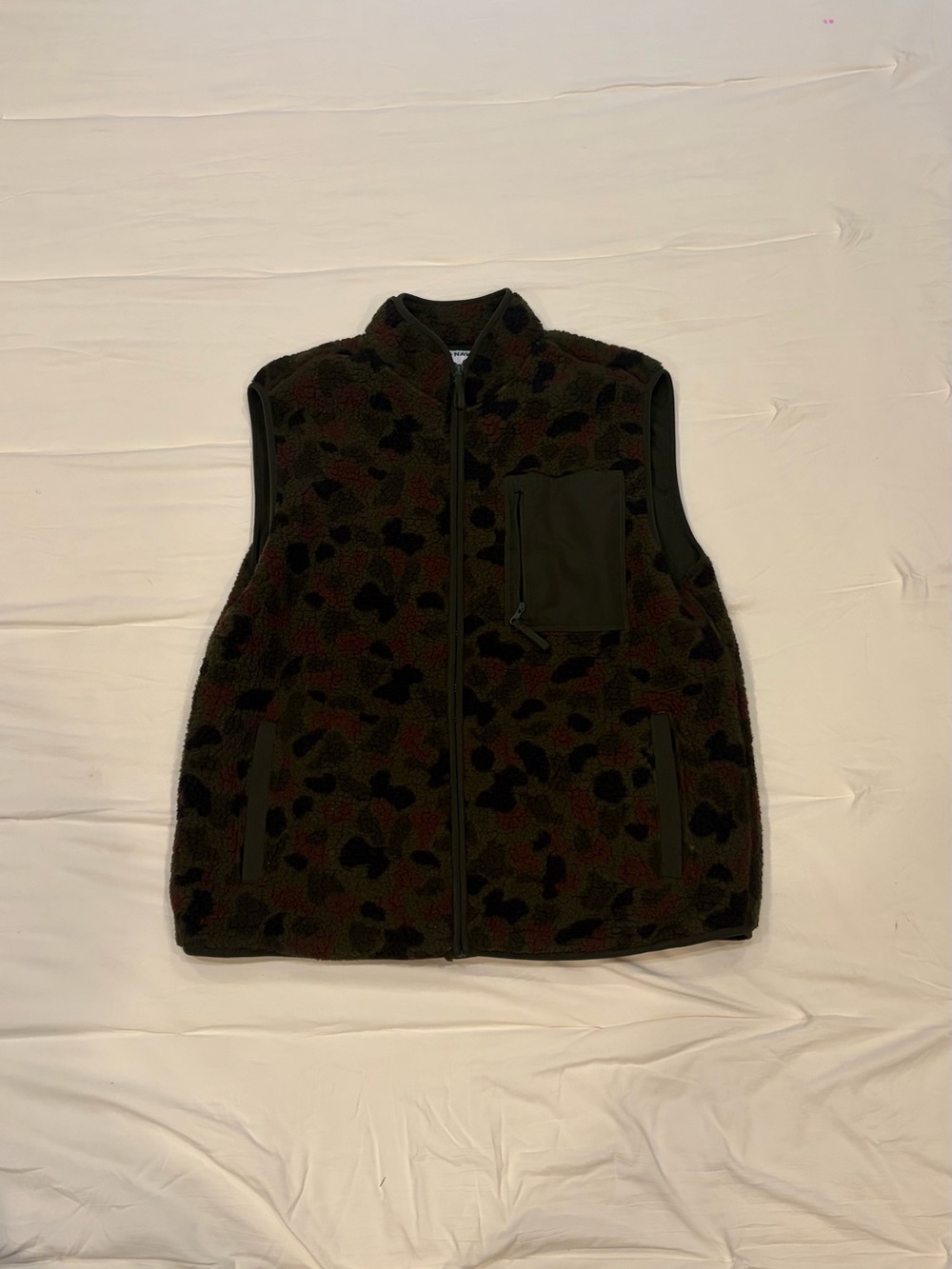 Old Navy Olive Camo Sherpa Zip Vest - Picture 3 of 5